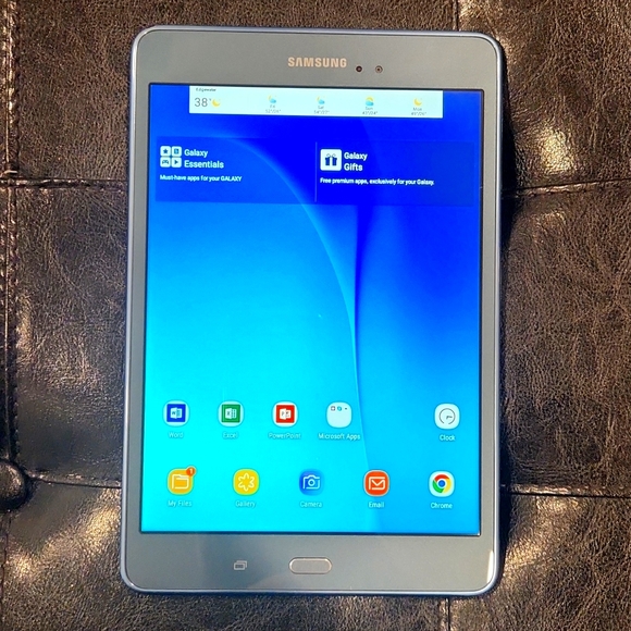 Samsung Galaxy tab A - Picture 1 of 7